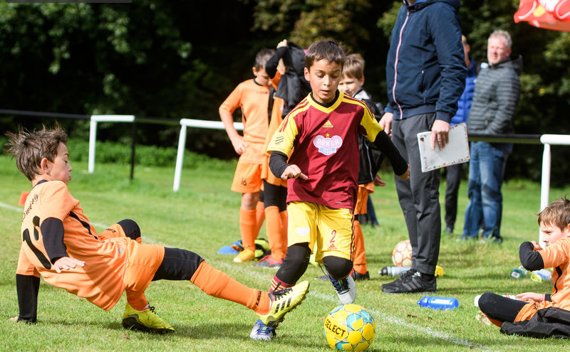 I přes nepříznivé počasí rozdával FOTBAL CUP fotbalovou radost.